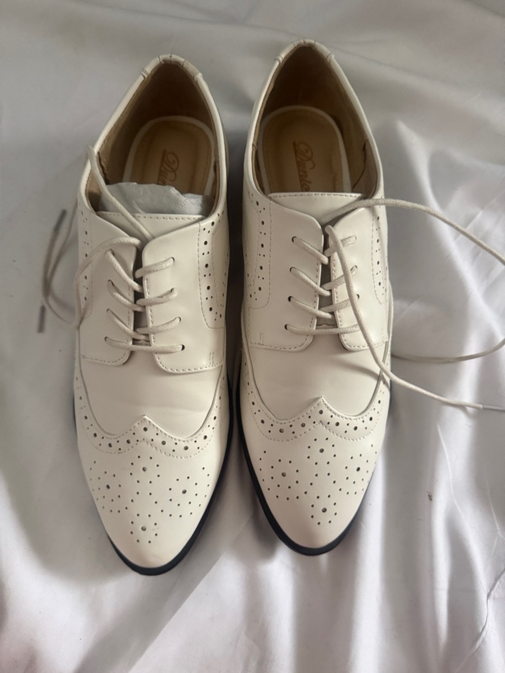 Men's White Wingtip Derby Oxfords